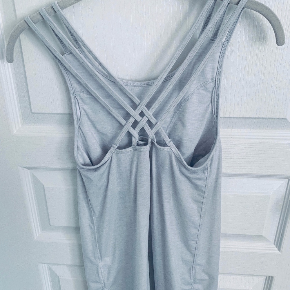 Athleta Crossed Lifestyle strapped tank